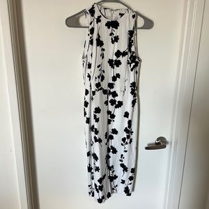 Ann Taylor Floral Dress 2 Petite